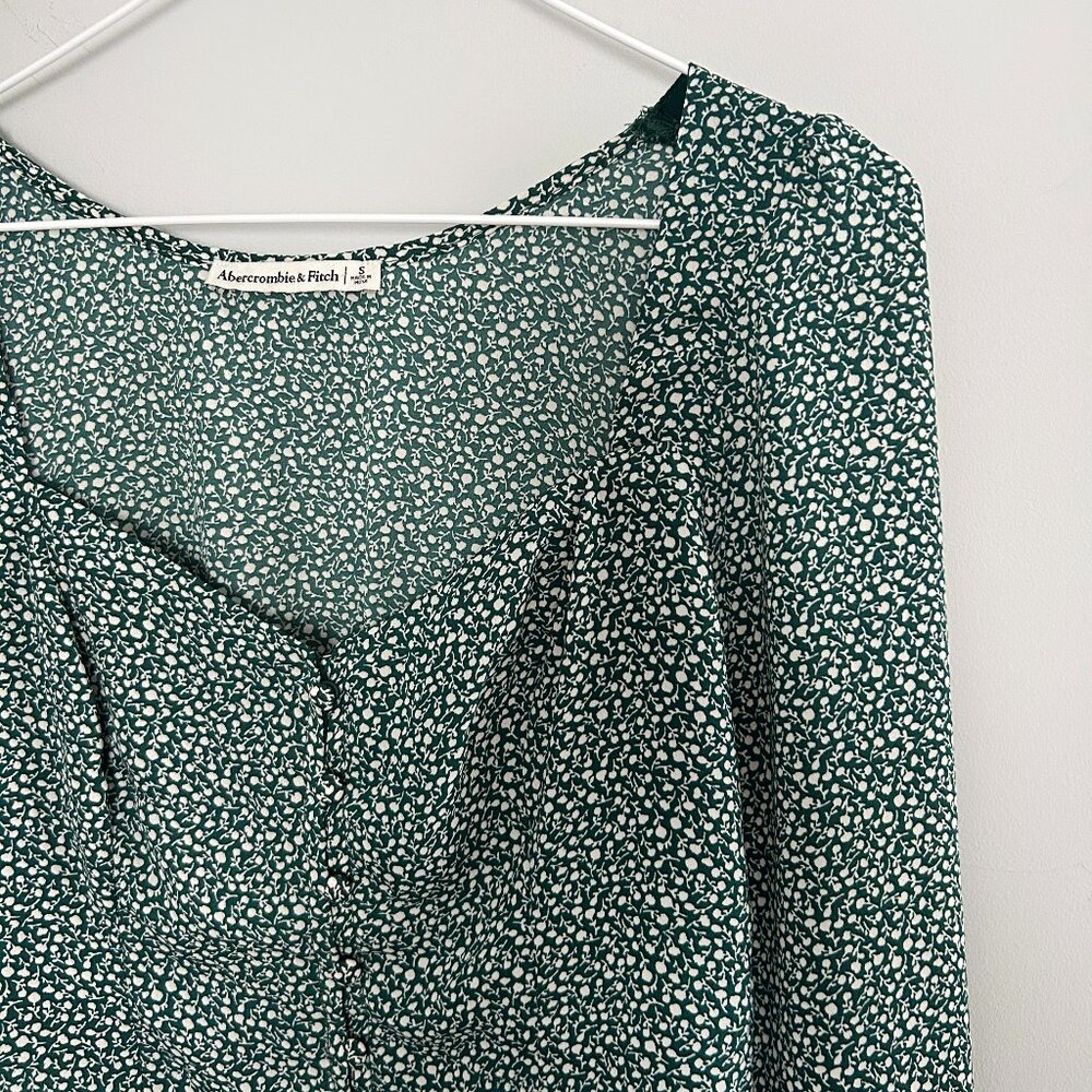 Abercrombie & Fitch Green Floral Print Blouse